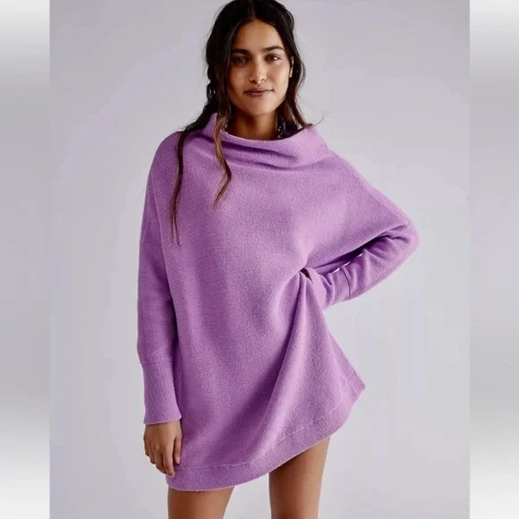 Free People NWT Ottoman Slouchy Tunic - Glowing Grape - Size Medium - Picture 2 of 15
